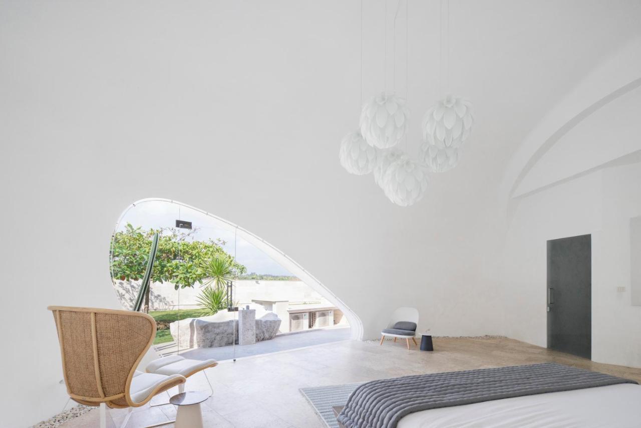 The Cloud Beachfront Villa Tabanan Exterior foto